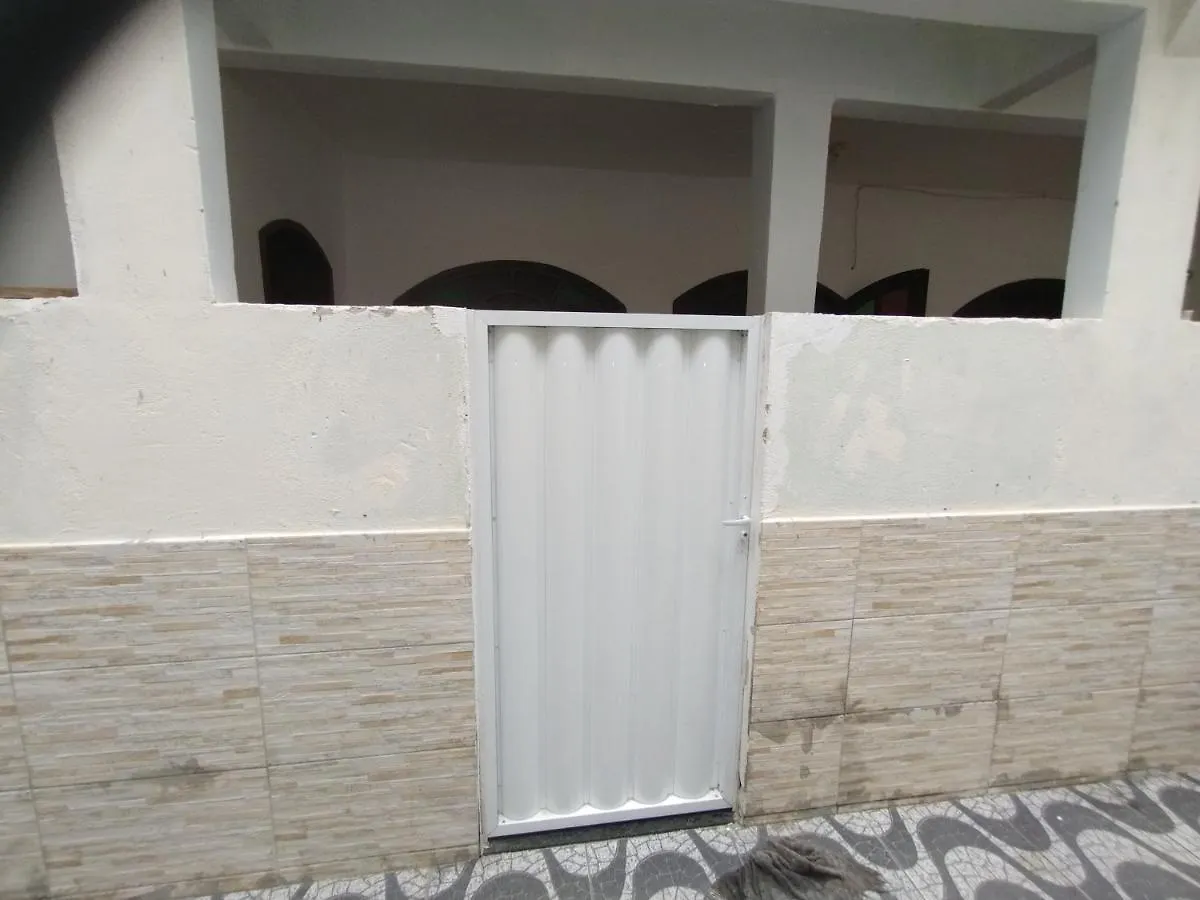 Casa De Praia Completa Em Cabo Frio 01 Para Ate 5 Pessoas 0*,